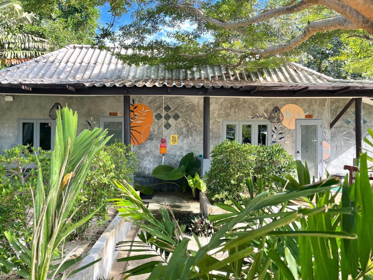 Sabaii Bay Resort Baan Tai Eksteriør billede