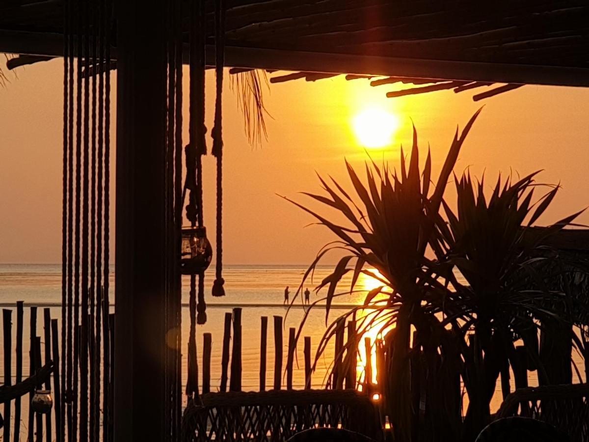 Sabaii Bay Resort Baan Tai Eksteriør billede