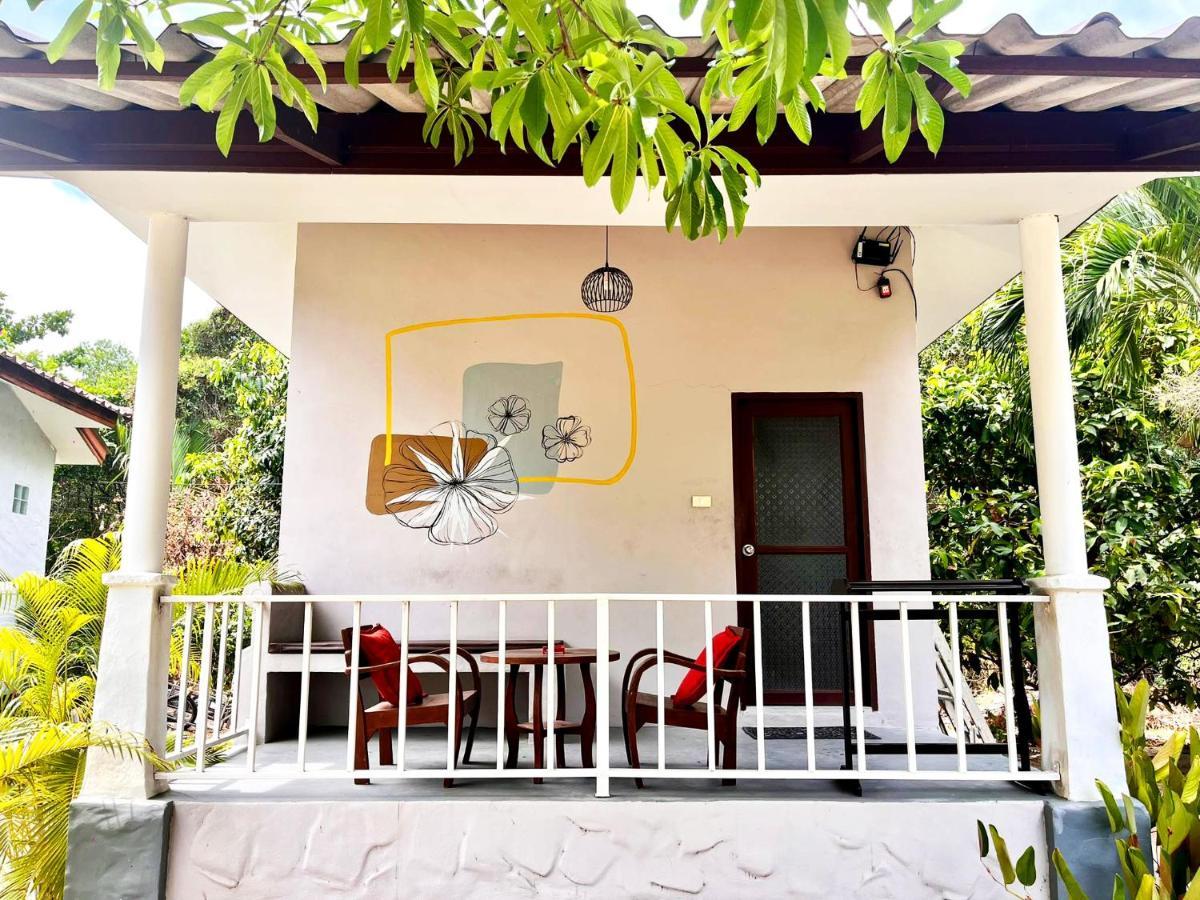 Sabaii Bay Resort Baan Tai Eksteriør billede