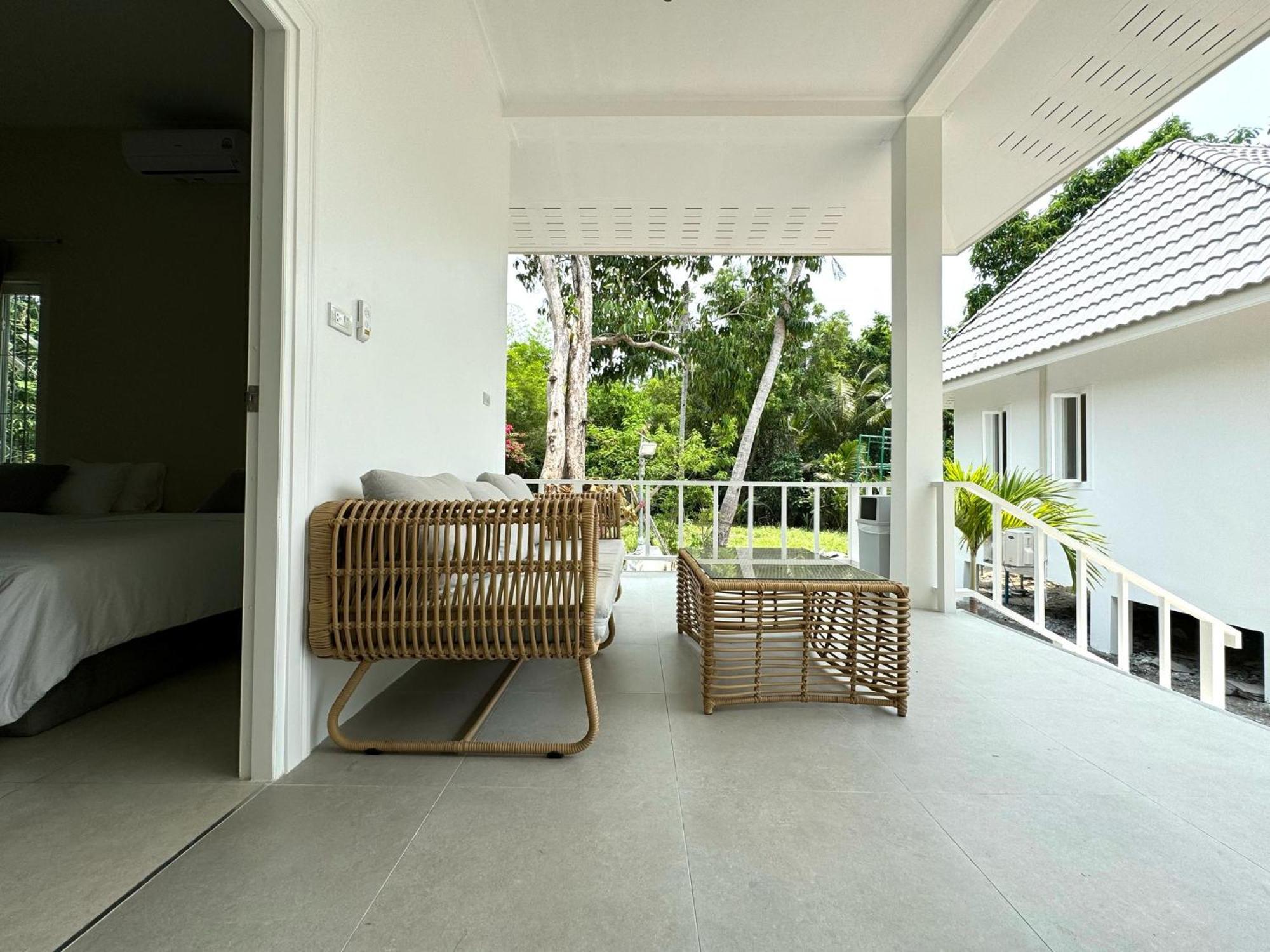 Sabaii Bay Resort Baan Tai Eksteriør billede